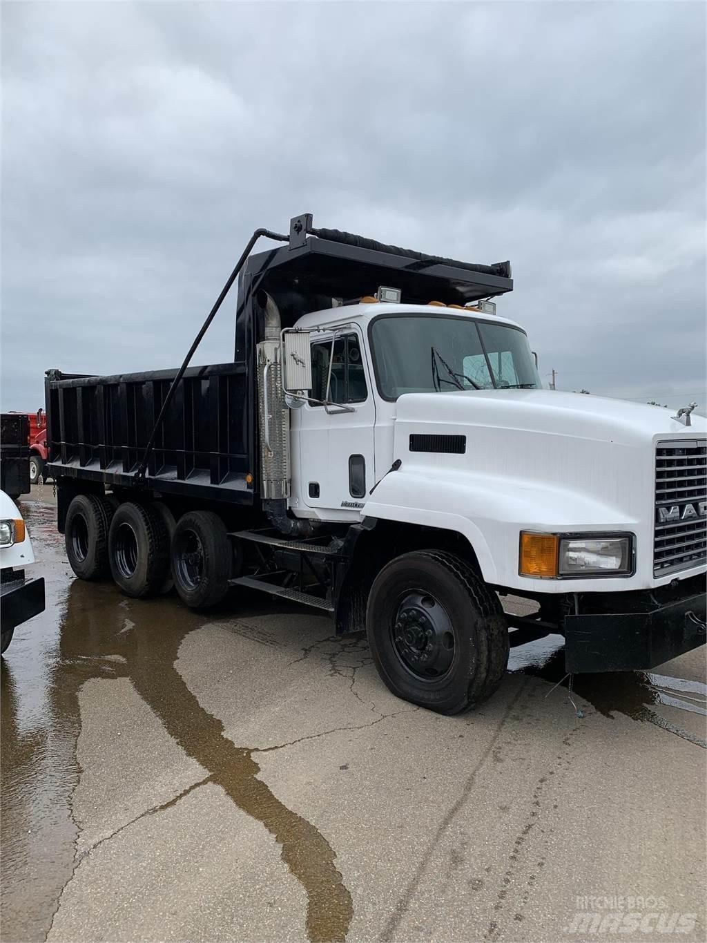 Mack CH613 Kiper tovornjaki