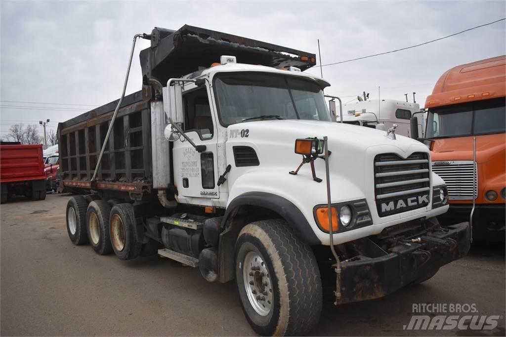 Mack GRANITE CV713 Kiper tovornjaki