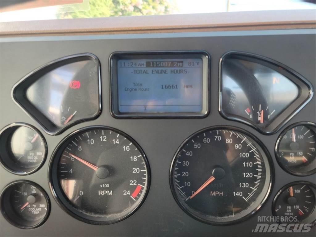 Mack GRANITE GU713 Tovornjaki cisterne
