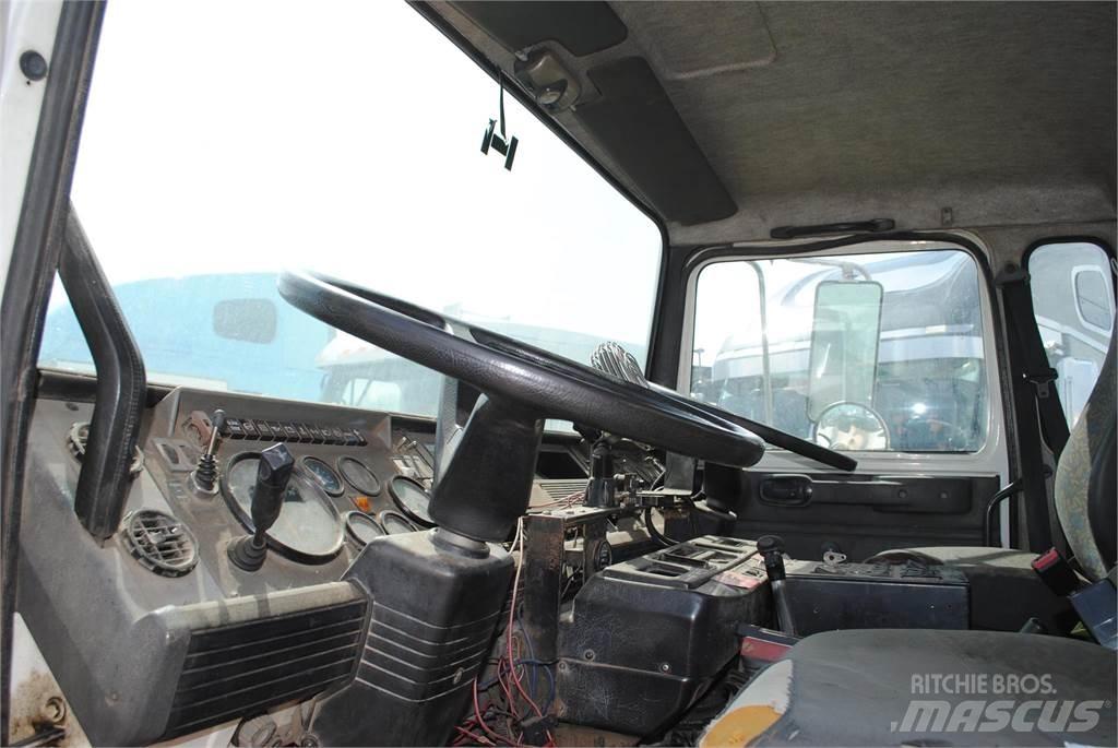 Mack MIDLINER MS250 Pometalni stroji