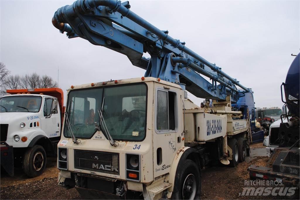 Mack MR686S Avtomešalci za beton