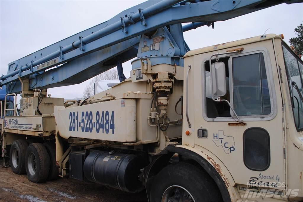 Mack MR686S Avtomešalci za beton