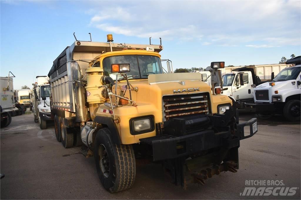 Mack RD688S Kiper tovornjaki