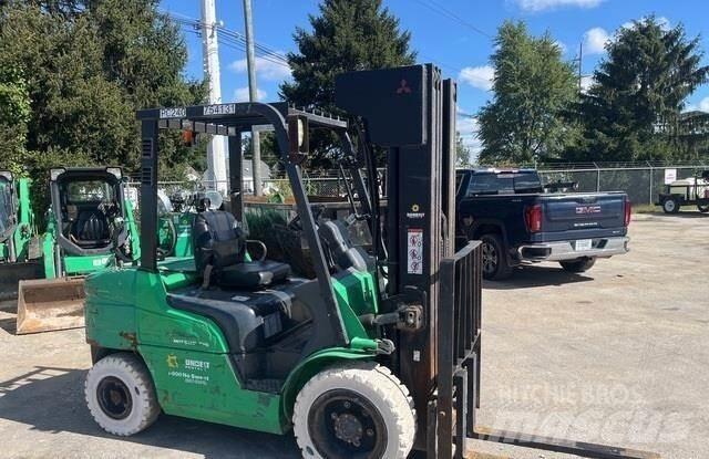 Mitsubishi FG30N Viličarji - drugo