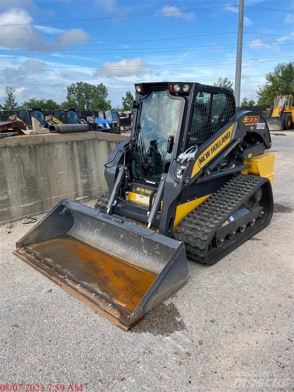 New Holland C337 Skid steer mini nakladalci