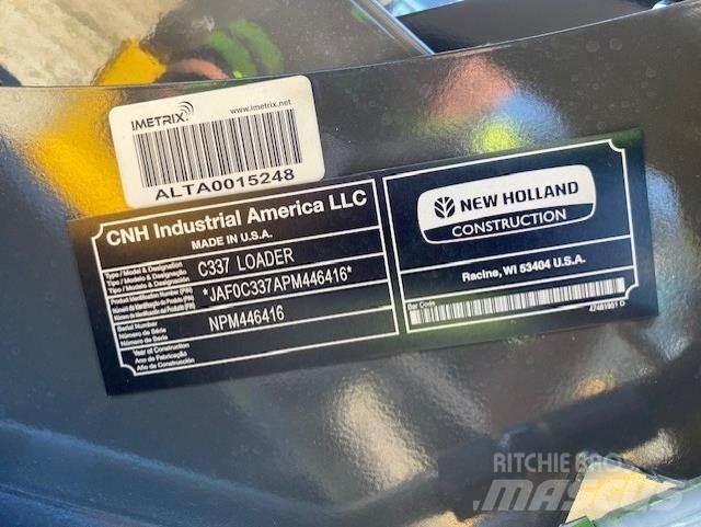 New Holland C337 Skid steer mini nakladalci