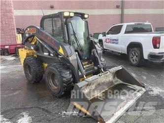 New Holland L228 Skid steer mini nakladalci