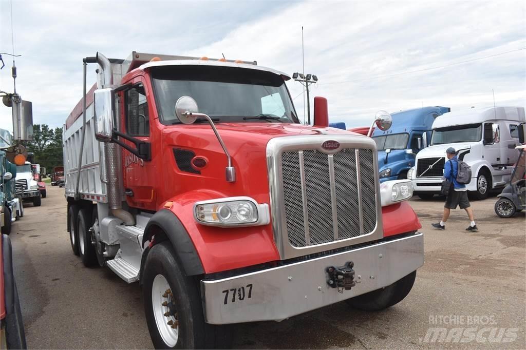 Peterbilt 567 Kiper tovornjaki