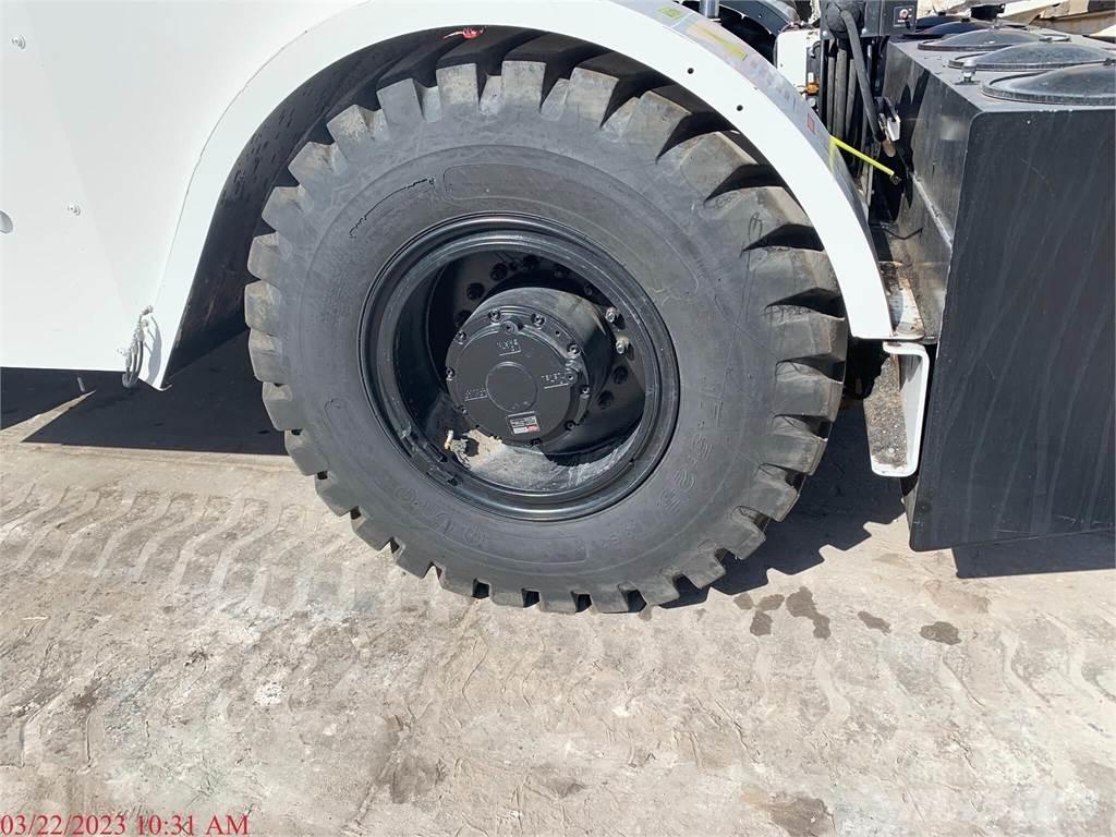 Roadtec MTV1100E Vozila za prevoz materiala