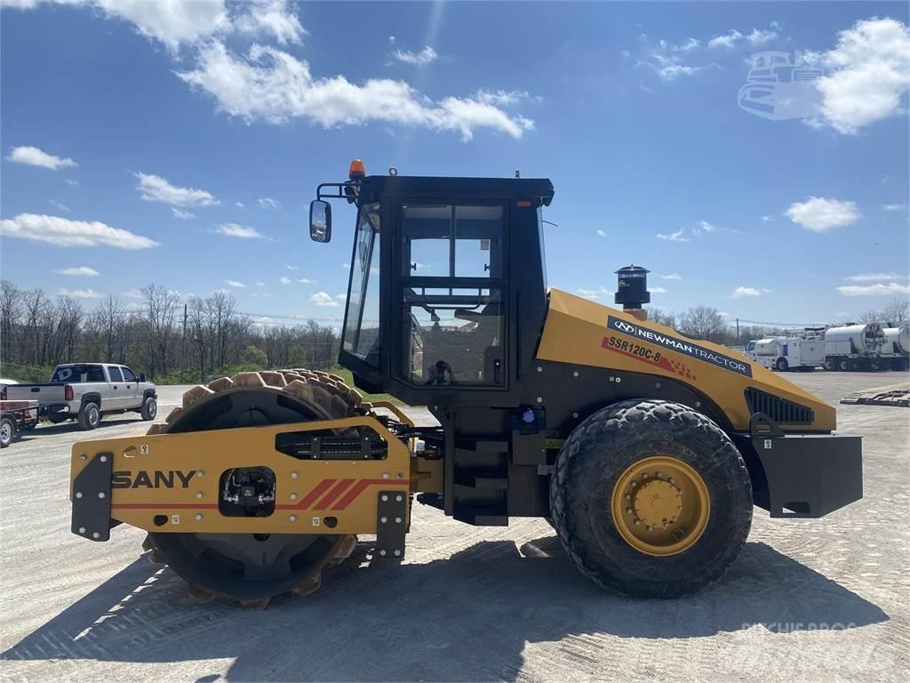 Sany SSR120C-8 Kompaktorji odpadkov