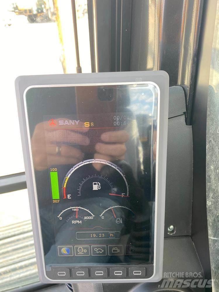 Sany SY500H Bagri goseničarji