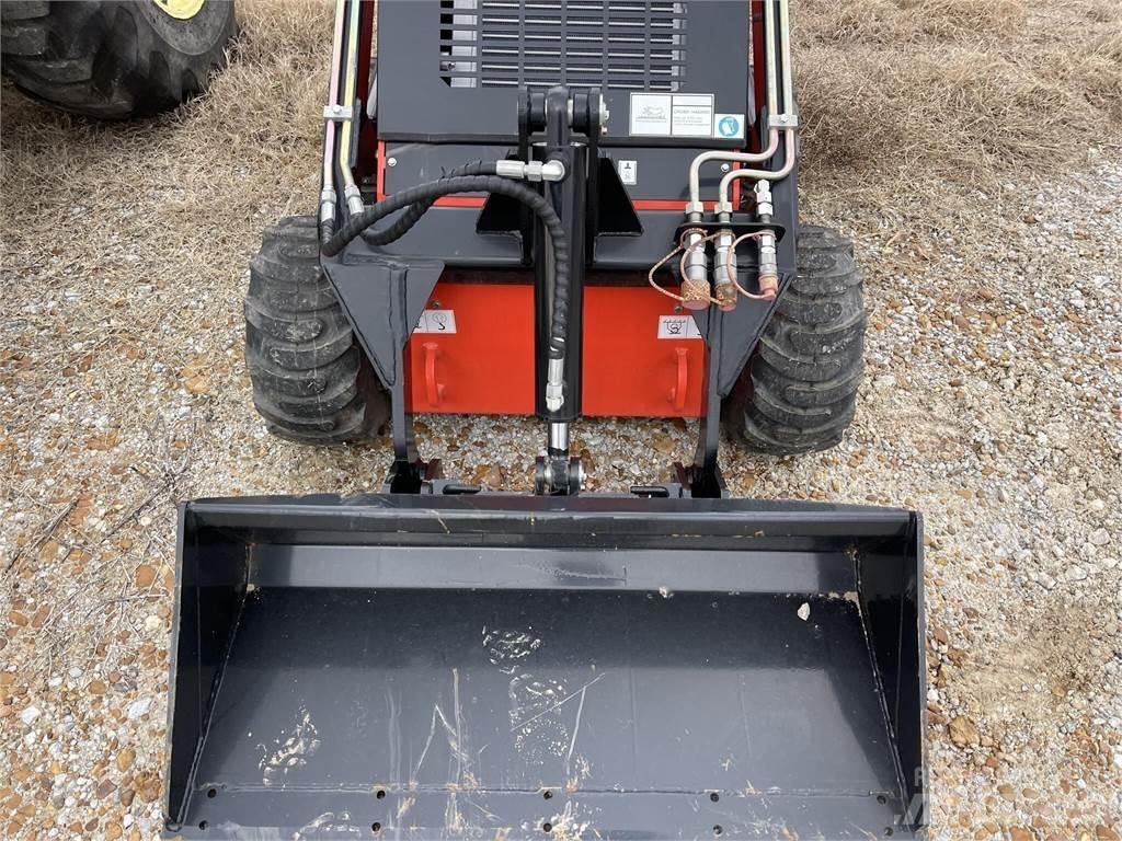  SDLOOL SL380 Skid steer mini nakladalci