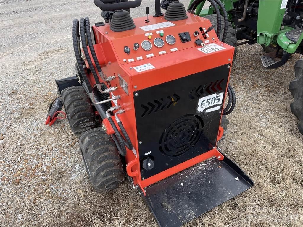  SDLOOL SL380 Skid steer mini nakladalci