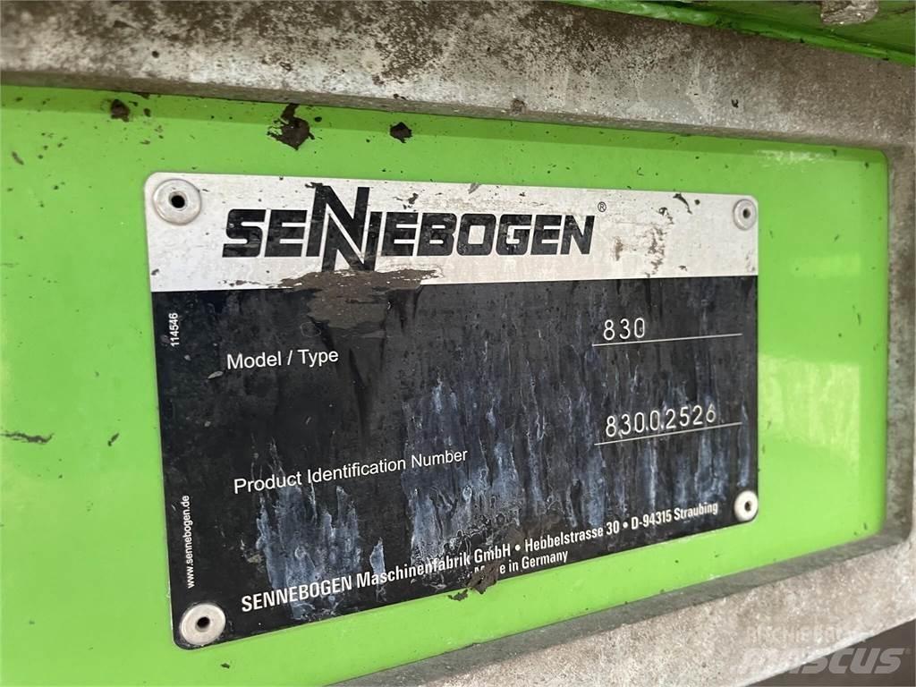 Sennebogen 830M Bagri za prekladanje primarnih/sekundarnih surovin