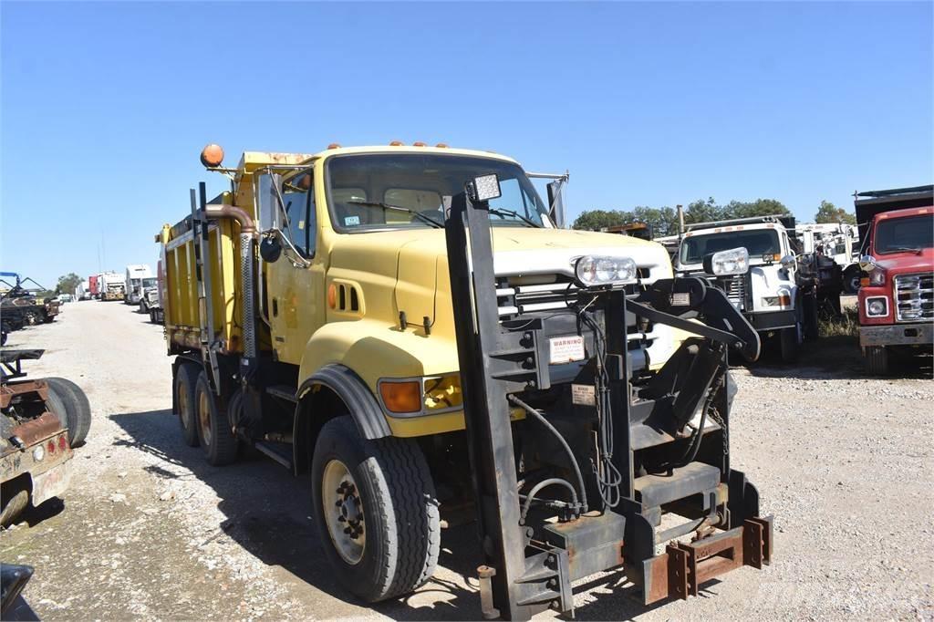 Sterling L8500 Kiper tovornjaki