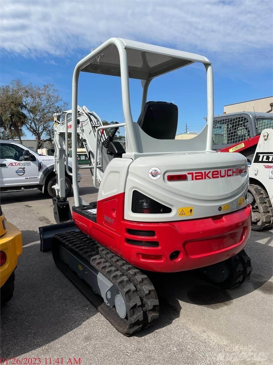 Takeuchi TB235-2 Mini bagri <7t