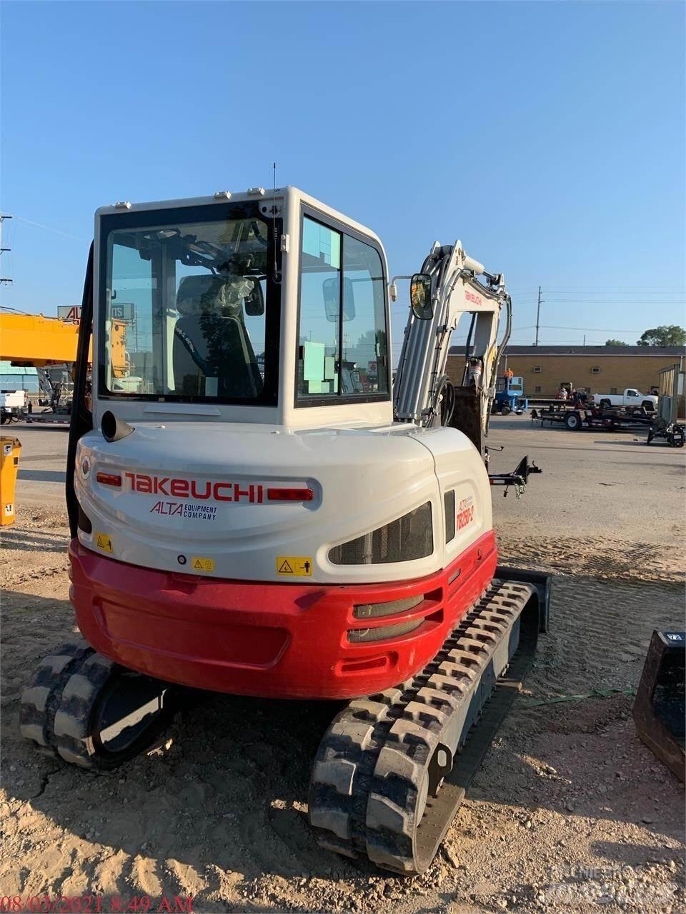 Takeuchi TB250-2 Mini bagri <7t