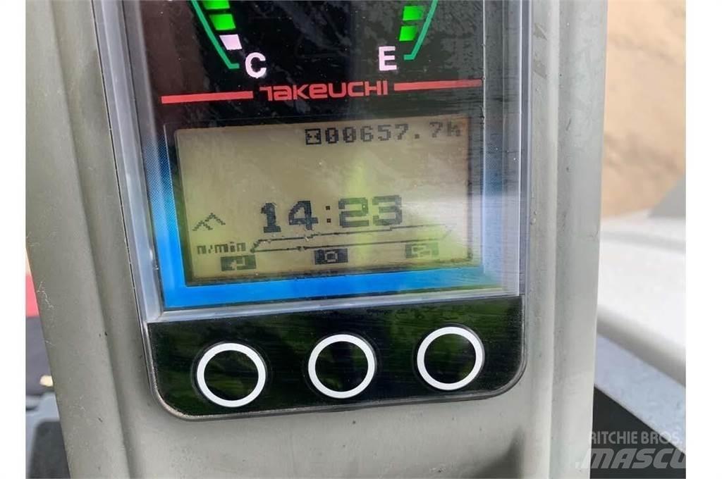 Takeuchi TB250-2 Mini bagri <7t