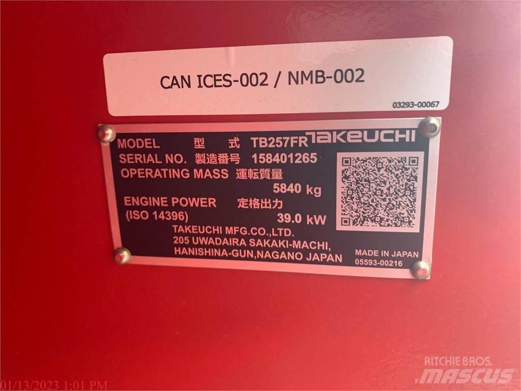 Takeuchi TB257FR Bagri goseničarji