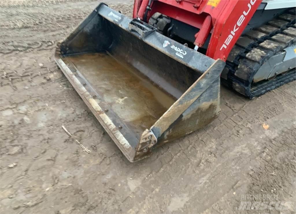 Takeuchi TL10V2 Skid steer mini nakladalci