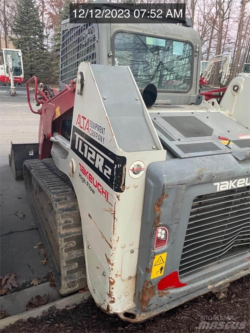 Takeuchi TL12R2 Skid steer mini nakladalci