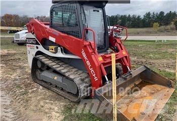 Takeuchi TL12V2 Skid steer mini nakladalci