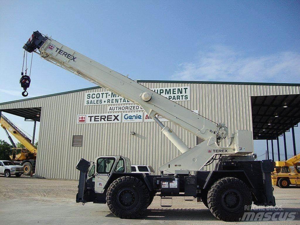 Terex CD225 Avtodvigala