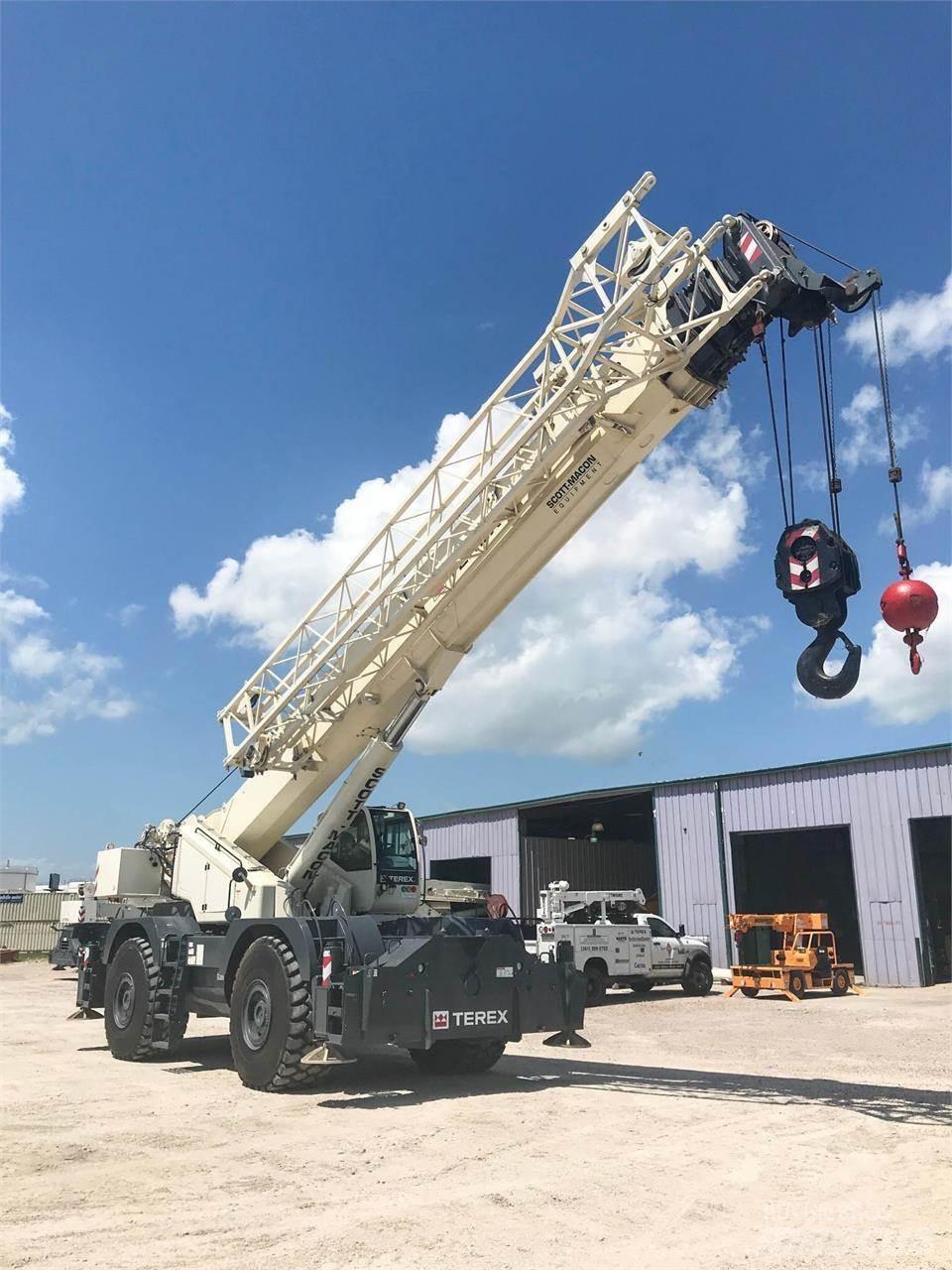 Terex QUADSTAR 1100 Avtodvigala