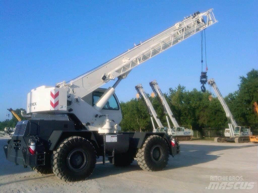 Terex RT230-1 Avtodvigala