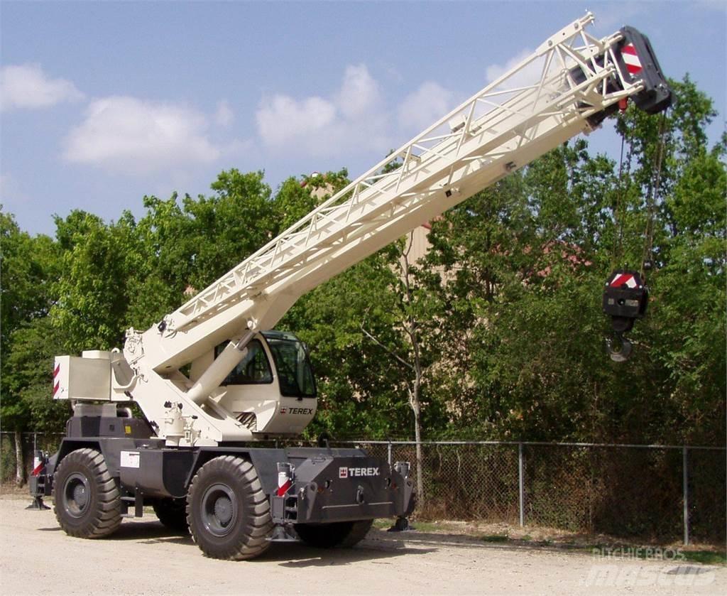 Terex RT230-2 Avtodvigala