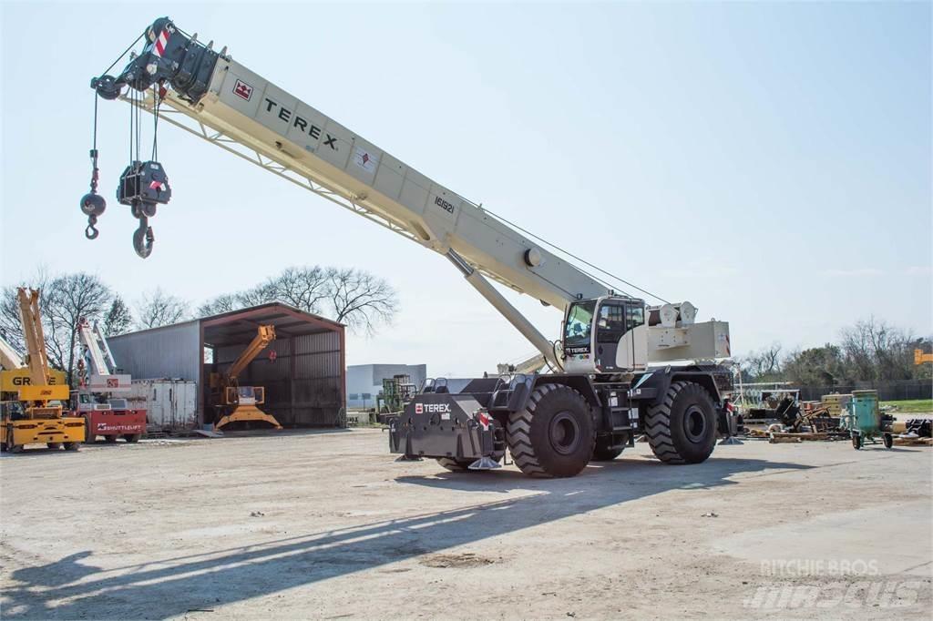 Terex RT780 Avtodvigala