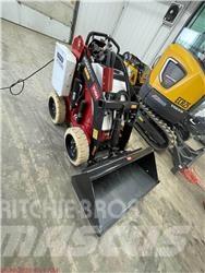 Toro E-DINGO 500 Skid steer mini nakladalci