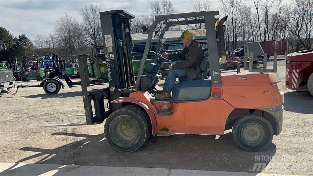 Toyota 7FDU45 Viličarji - drugo