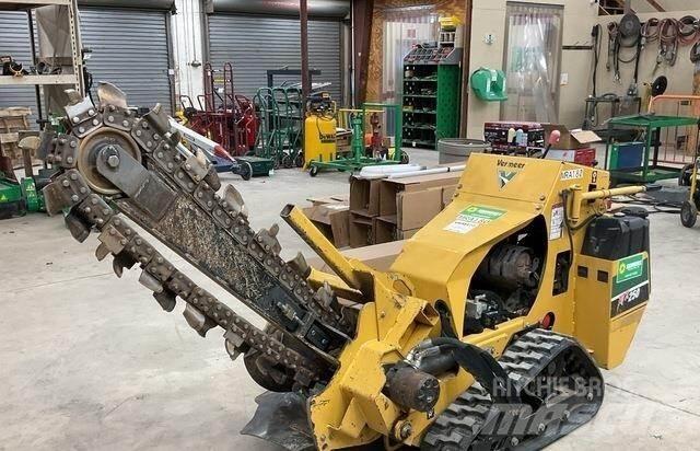 Vermeer RTX250 Freze za kopanje jarkov Trenčerji