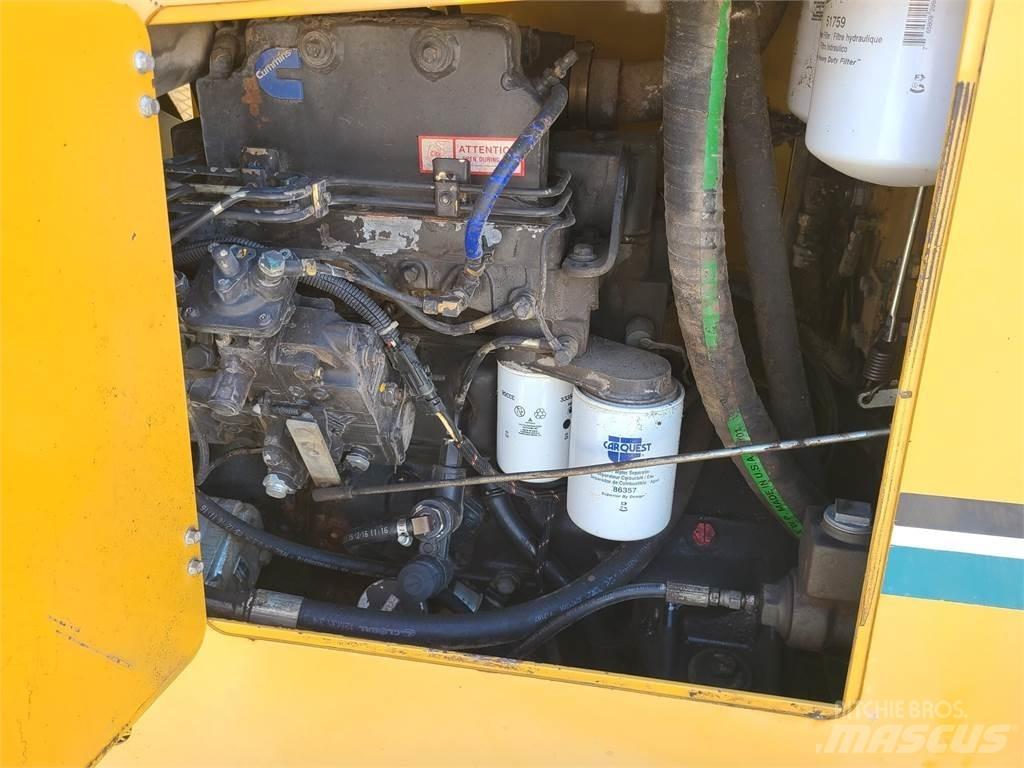 Vermeer V120 Freze za kopanje jarkov Trenčerji