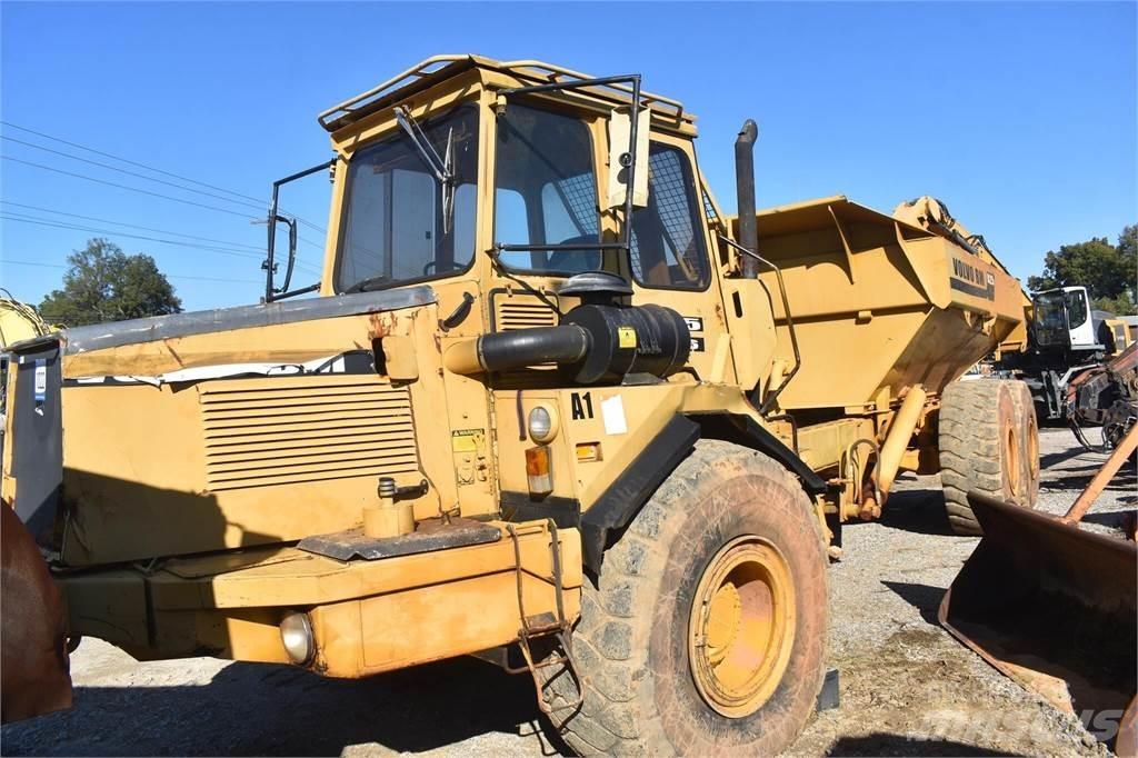Volvo A25 Zglobni demperji