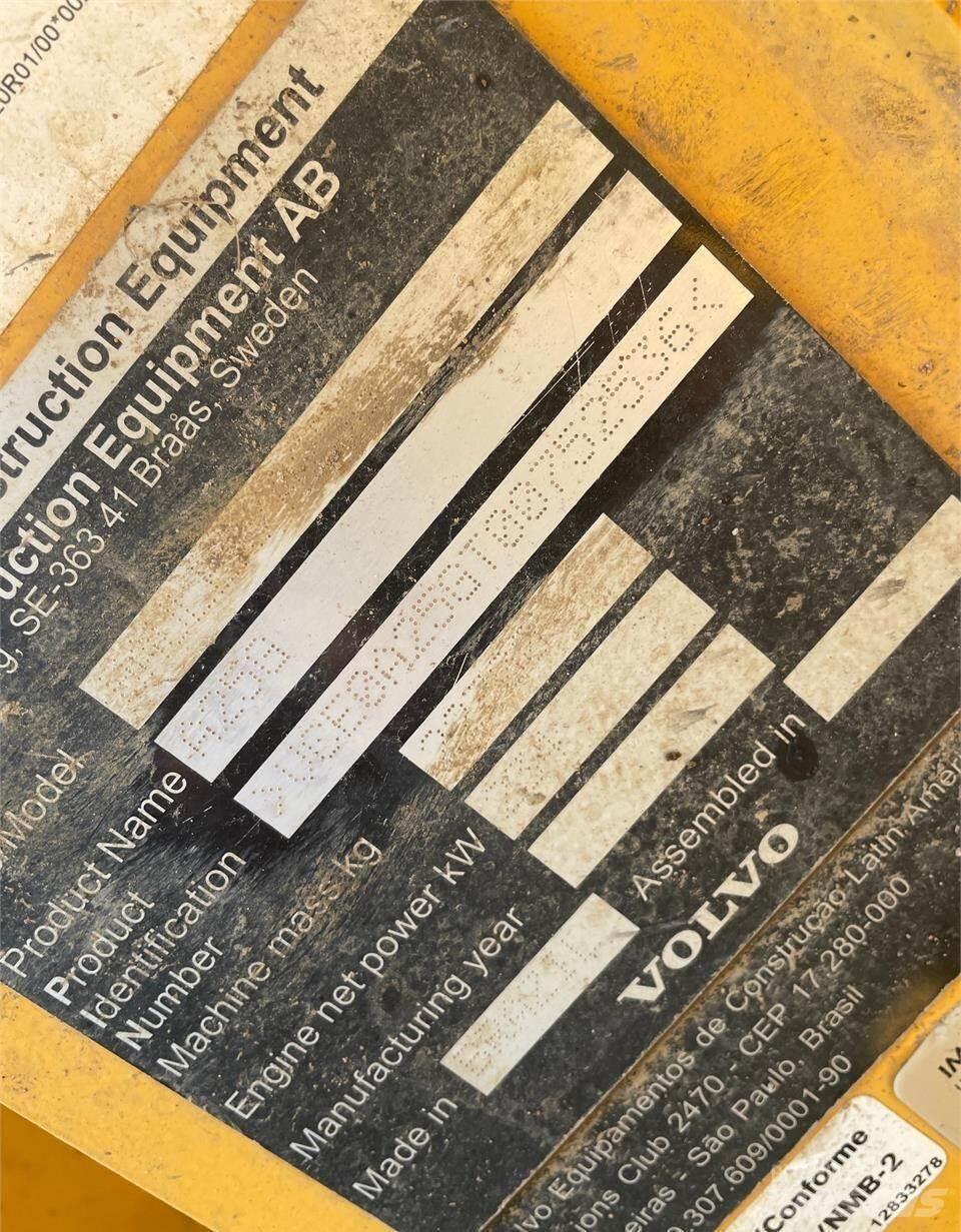 Volvo A25G Zglobni demperji