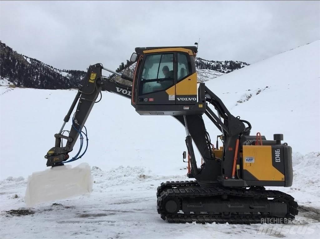 Volvo EC140EL Bagri goseničarji