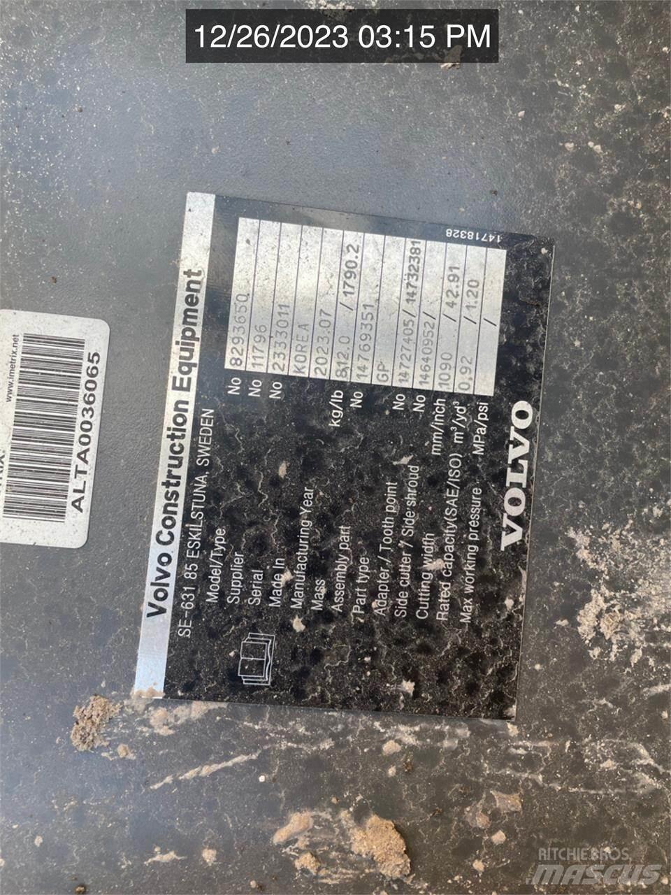 Volvo EC200EL Bagri goseničarji