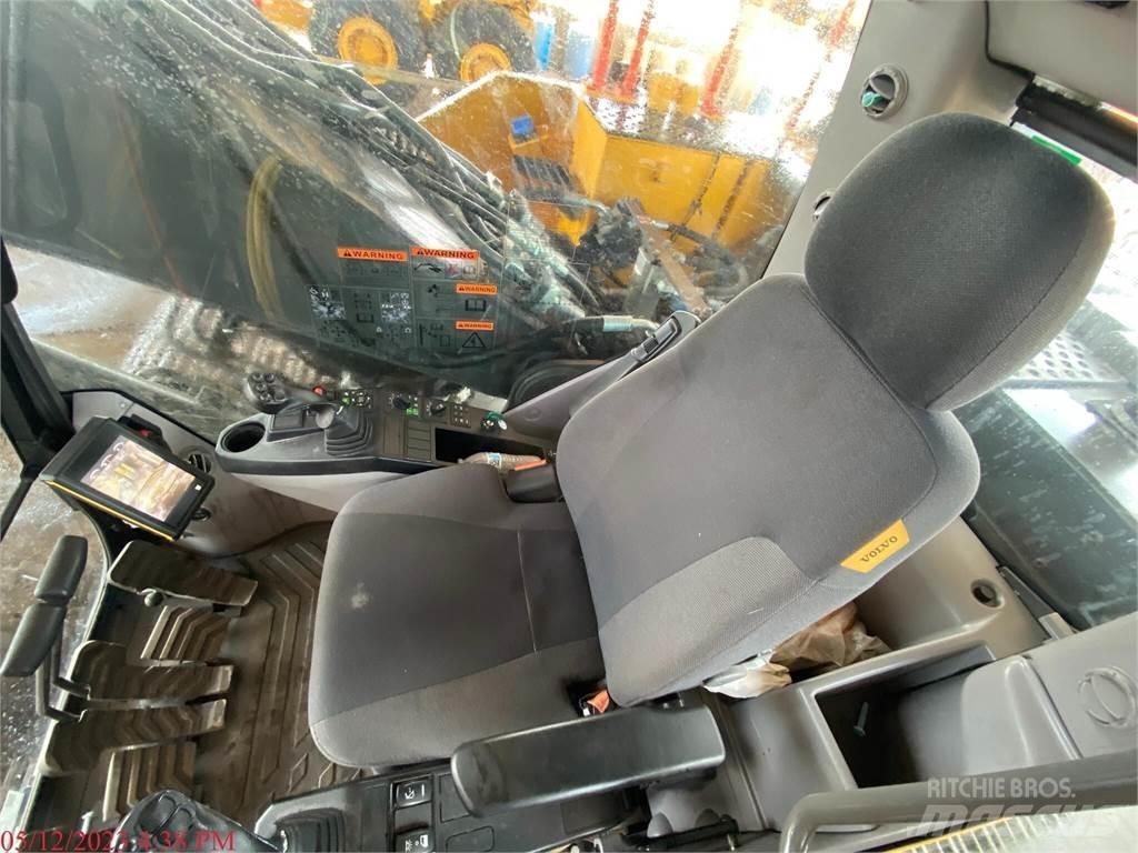Volvo EC220EL Bagri goseničarji
