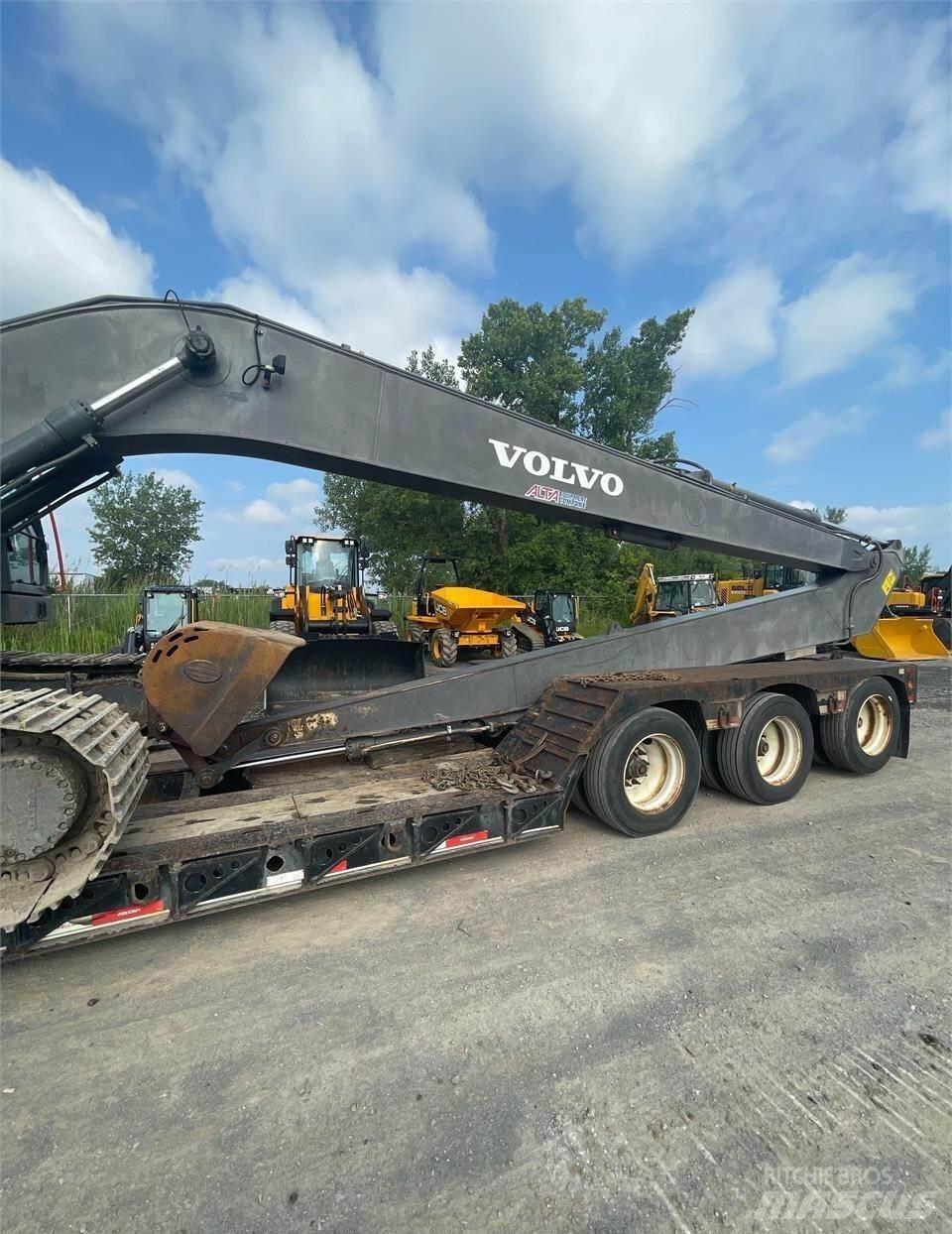 Volvo EC250E LR Bagri goseničarji