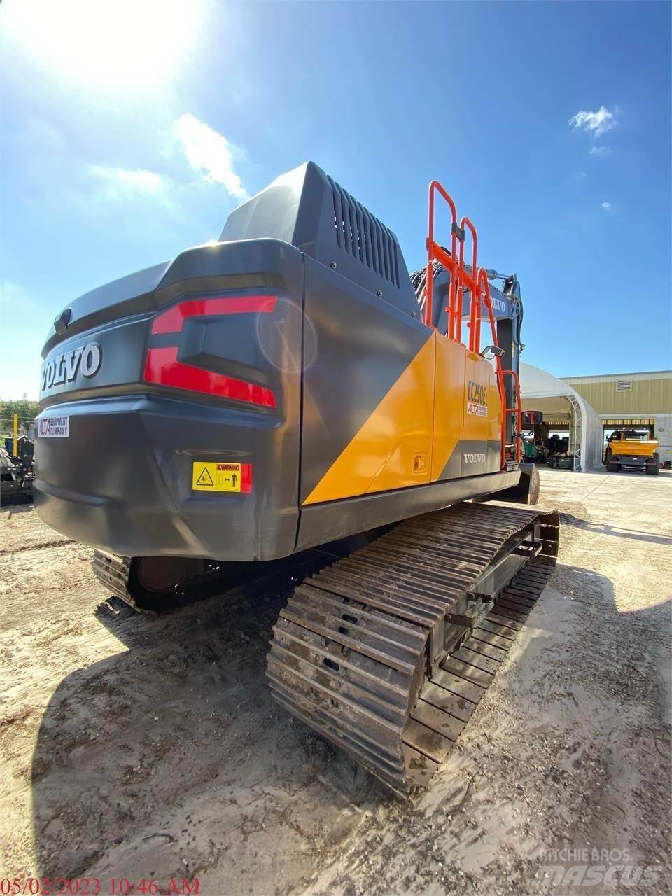 Volvo EC250EL Bagri goseničarji