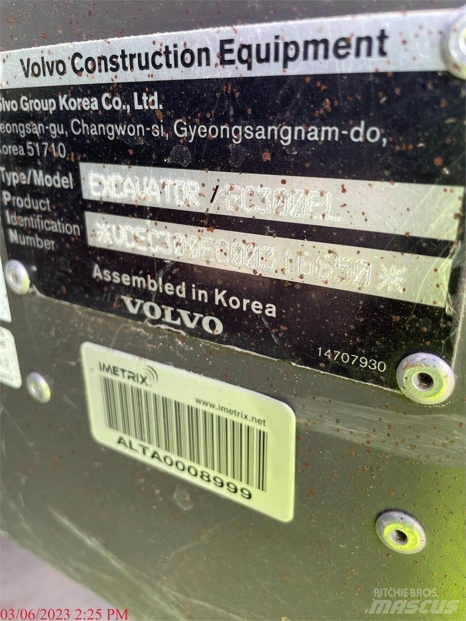 Volvo EC300EL Bagri goseničarji