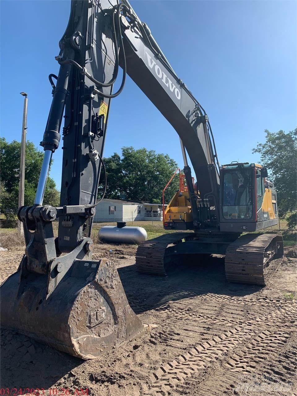 Volvo EC350EL Bagri goseničarji