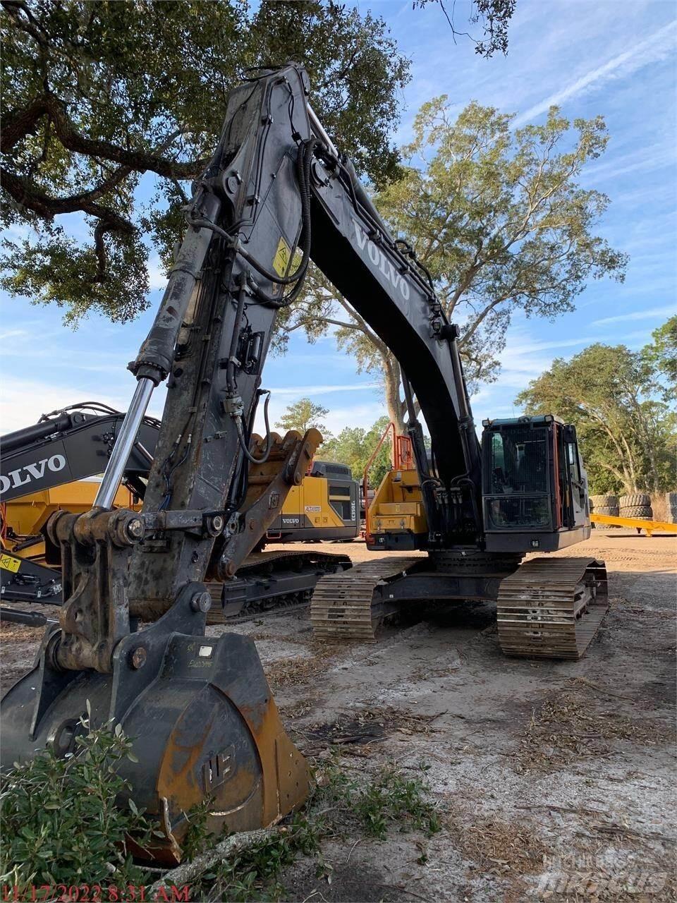 Volvo EC350EL Bagri goseničarji