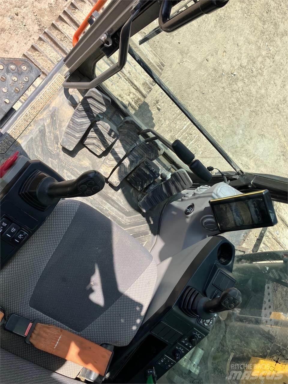 Volvo EC350EL Bagri goseničarji