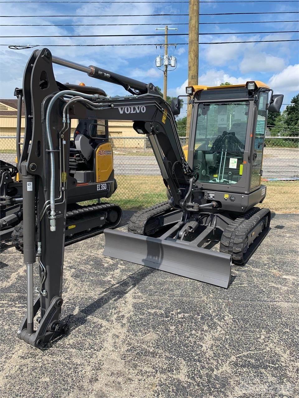 Volvo EC35D Mini bagri <7t