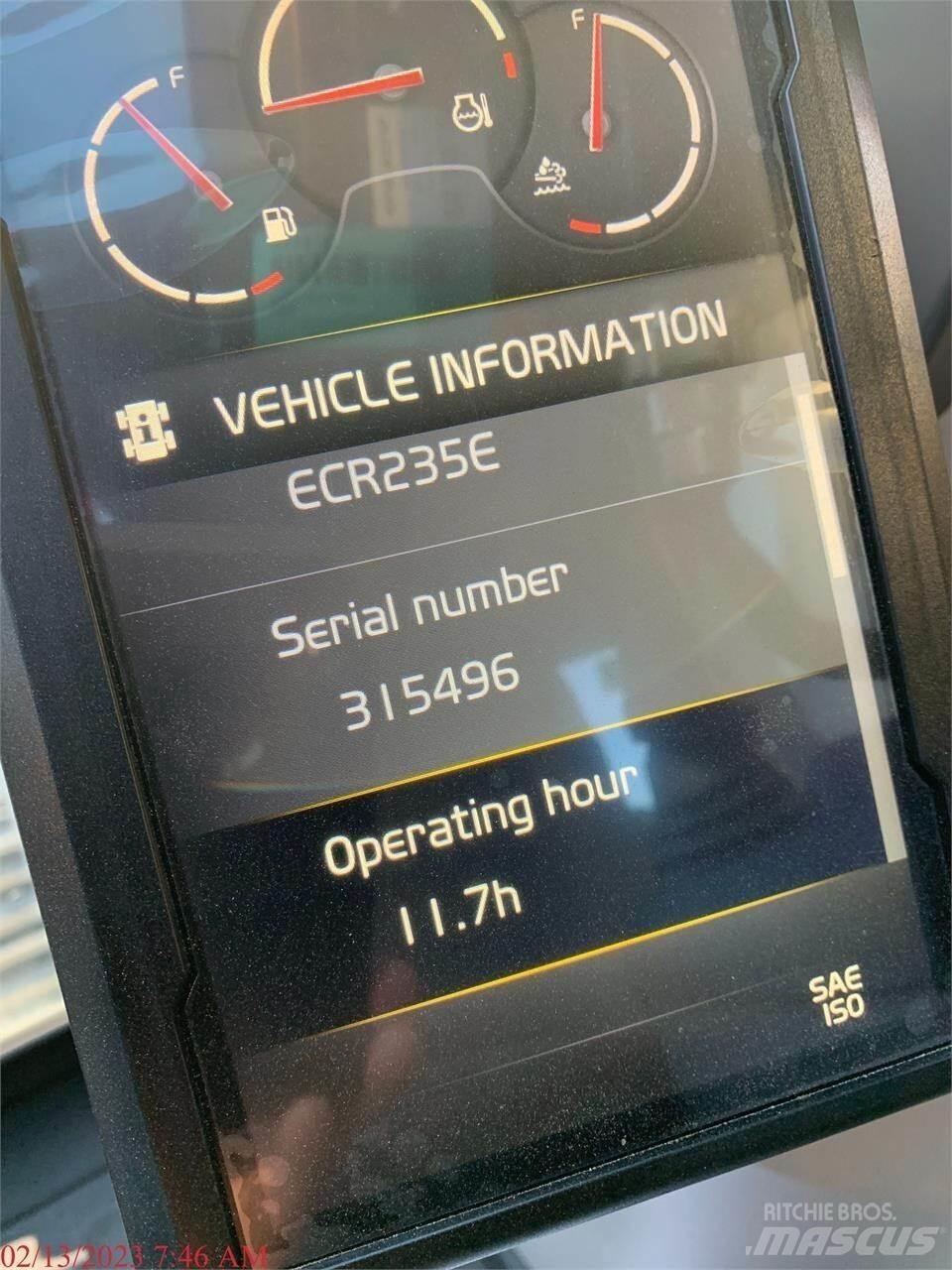 Volvo ECR235EL Bagri goseničarji