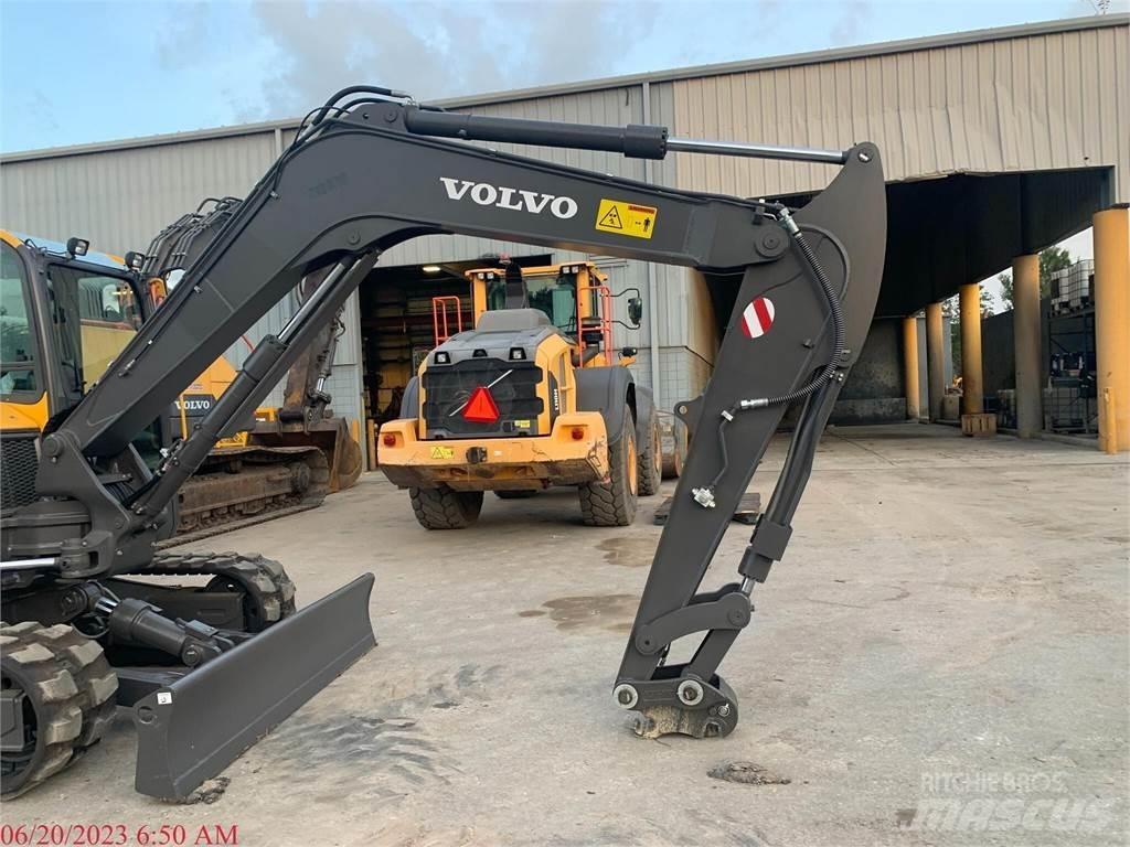 Volvo ECR88D Bagri goseničarji