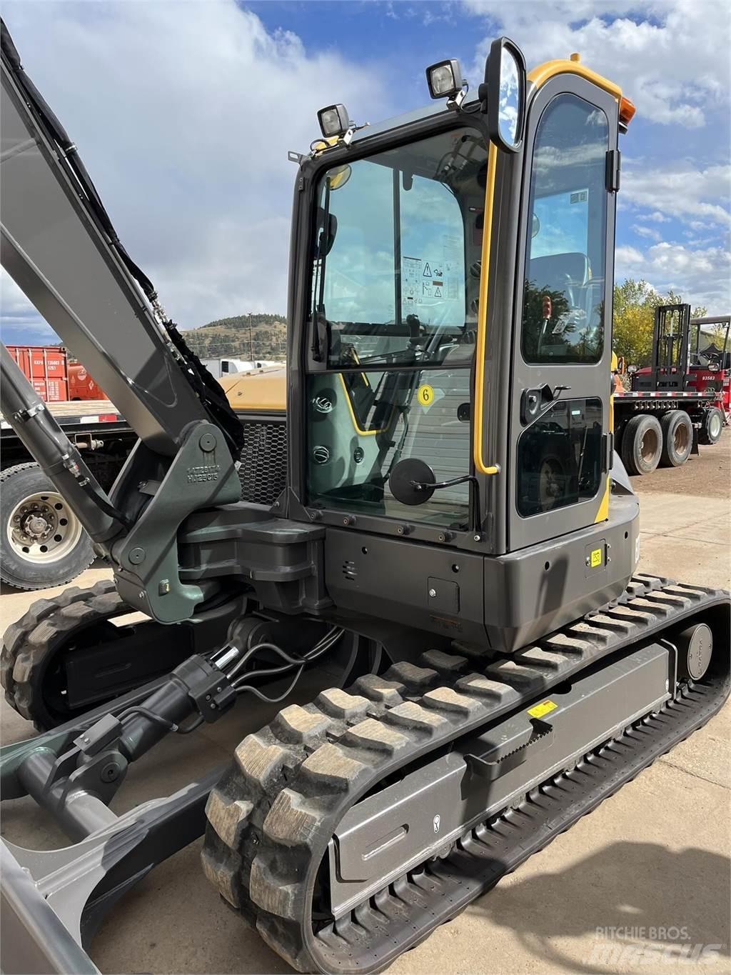 Volvo ECR88D Bagri goseničarji